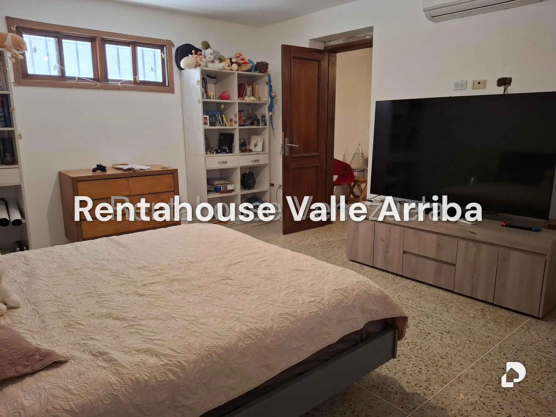 House in Caurimare, Caracas – 25