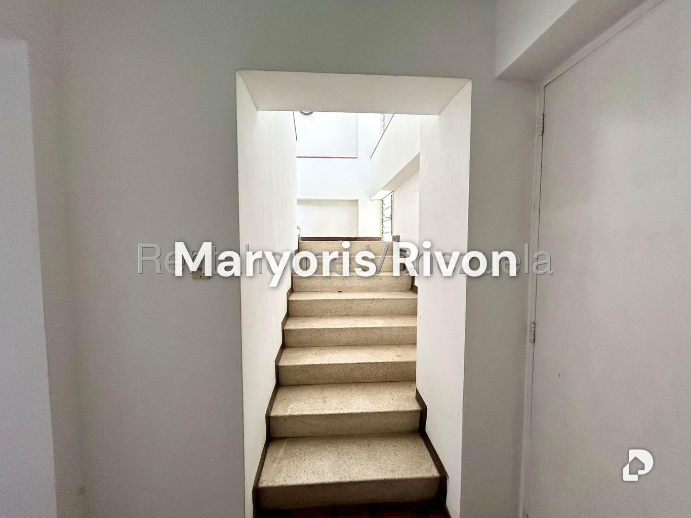 Apartamento en La Urbina, Caracas – 24