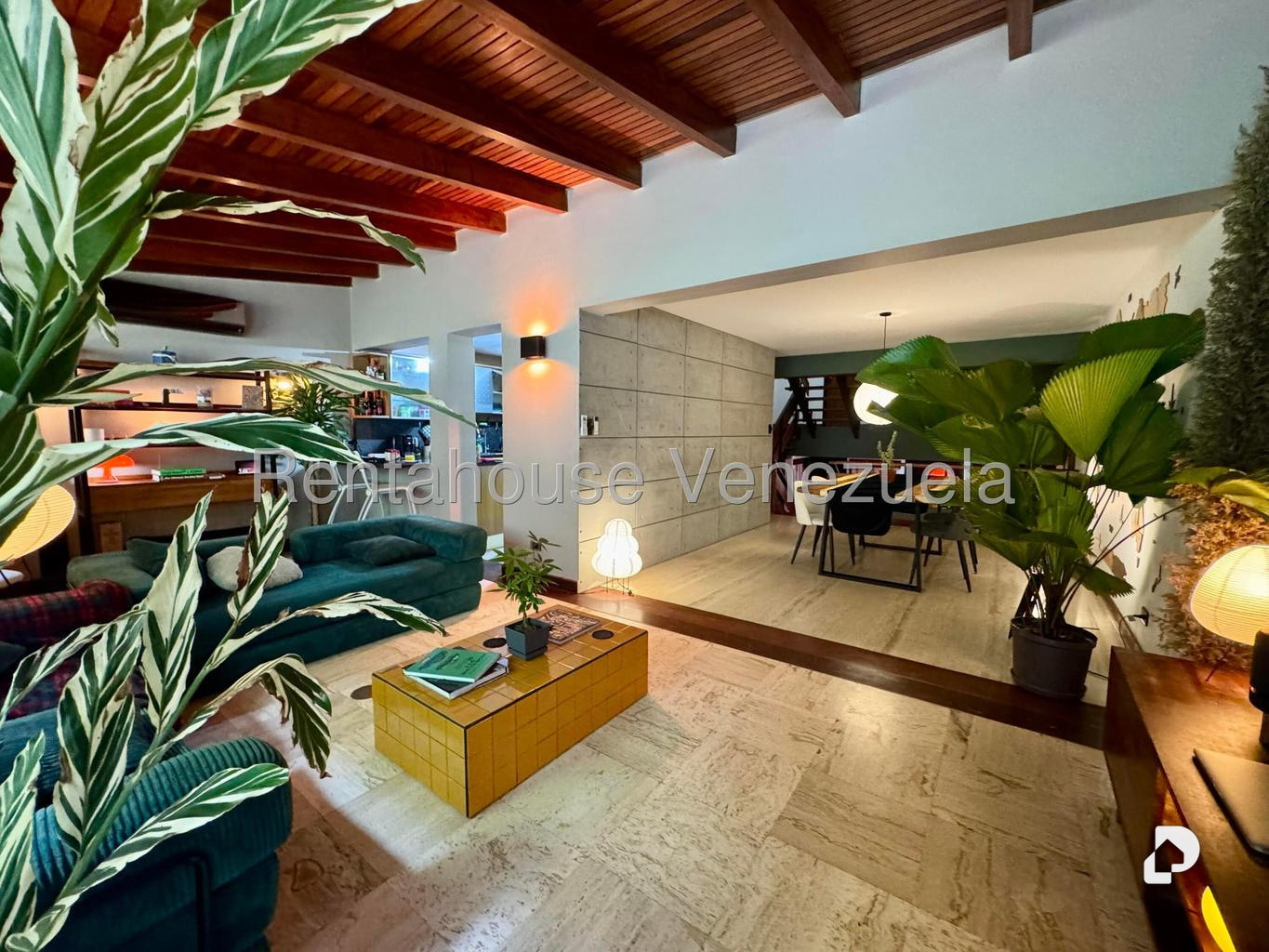 Casa en Alto Prado, Caracas – 15