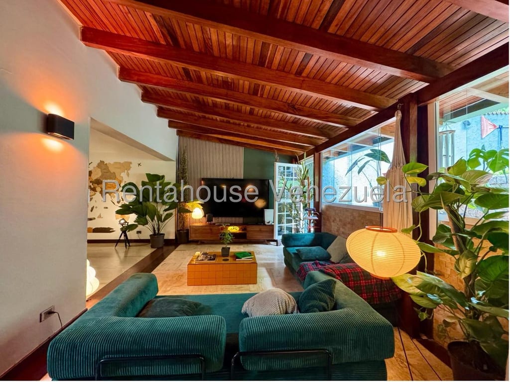 Casa en Alto Prado, Caracas - 1