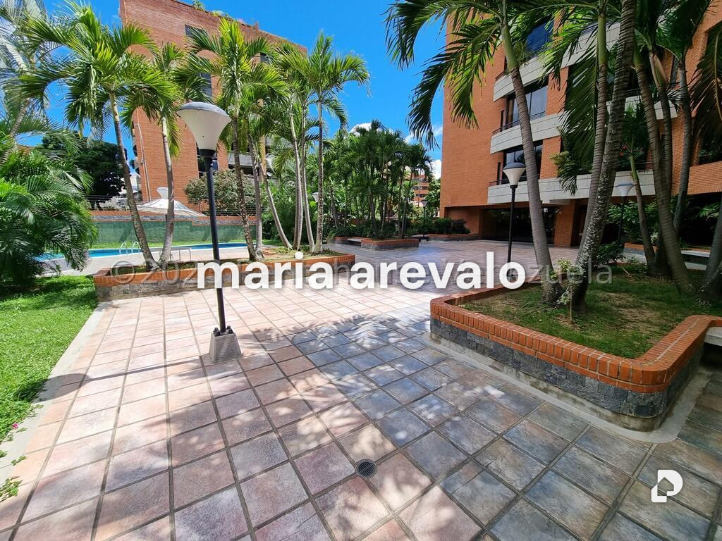 Apartment in Campo Alegre, Caracas – 26