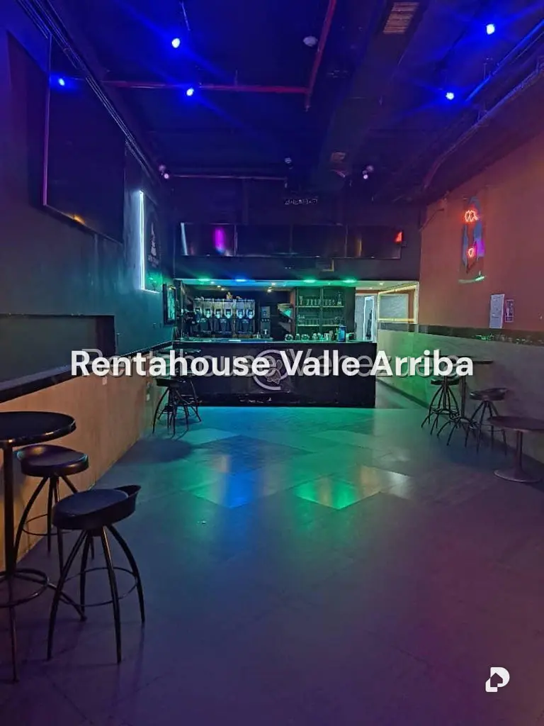 Local comercial en La Castellana, Caracas – 17