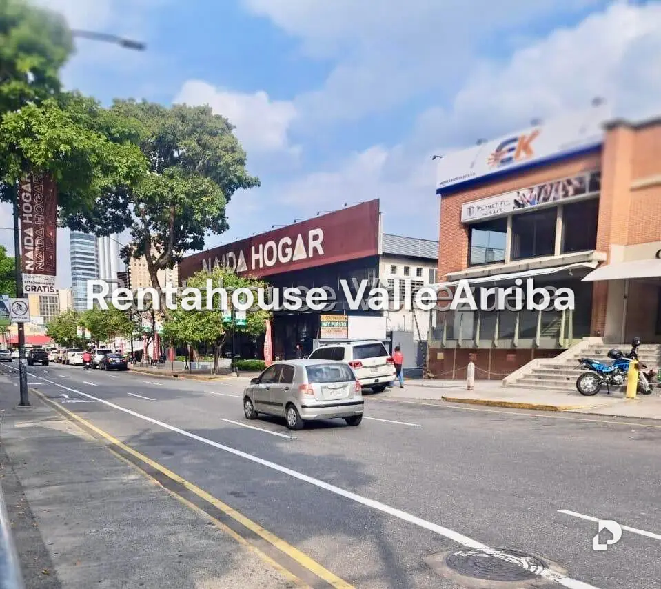 Local comercial en La Castellana, Caracas – 3