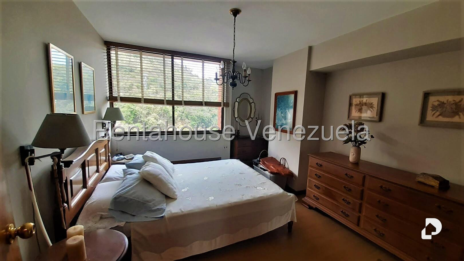 Apartamento en Las Esmeraldas, Caracas – 14