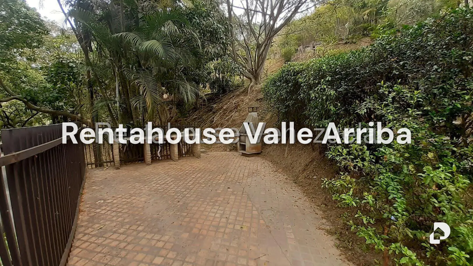 Apartamento en Las Esmeraldas, Caracas – 28