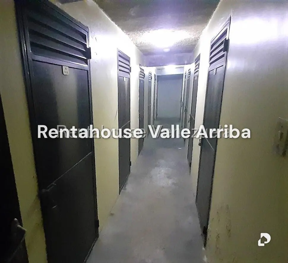 Apartamento en Las Esmeraldas, Caracas – 23