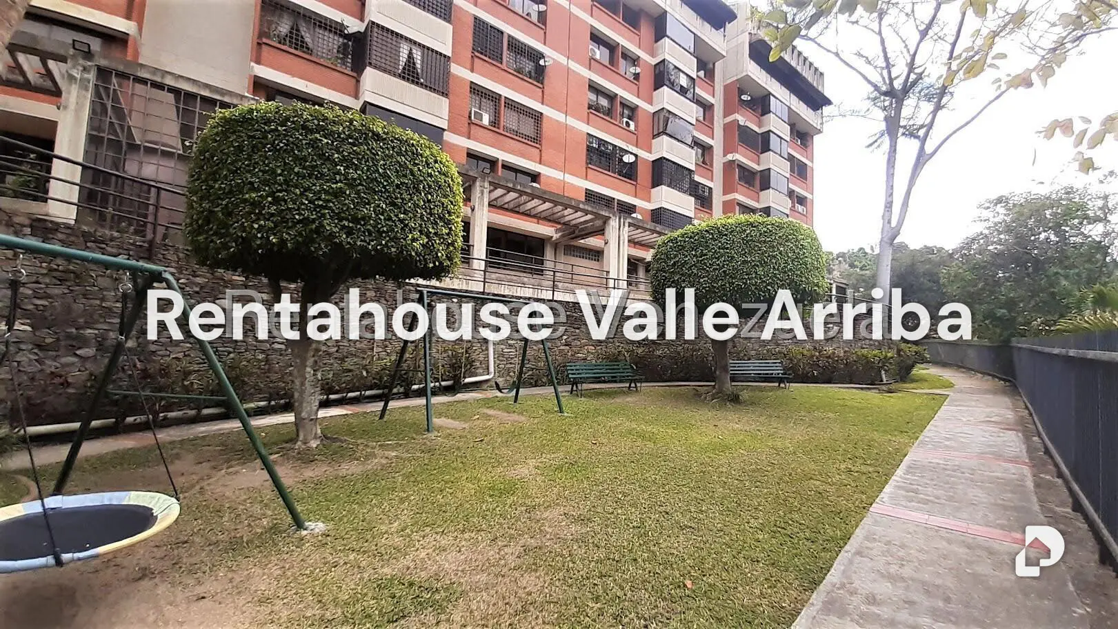 Apartamento en Las Esmeraldas, Caracas – 26