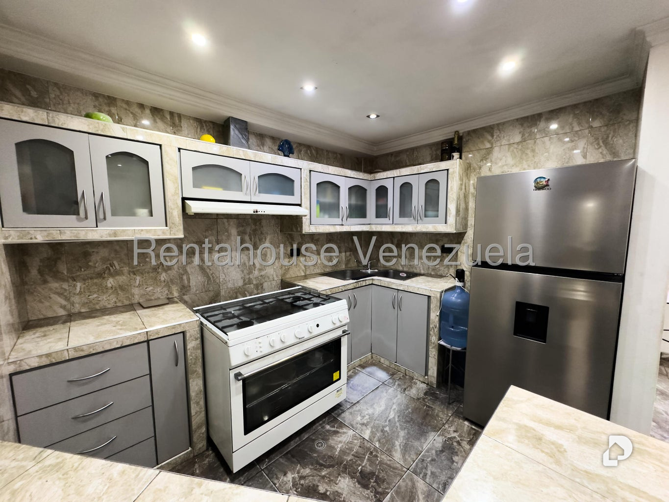 Casa en Catia, Caracas – 14