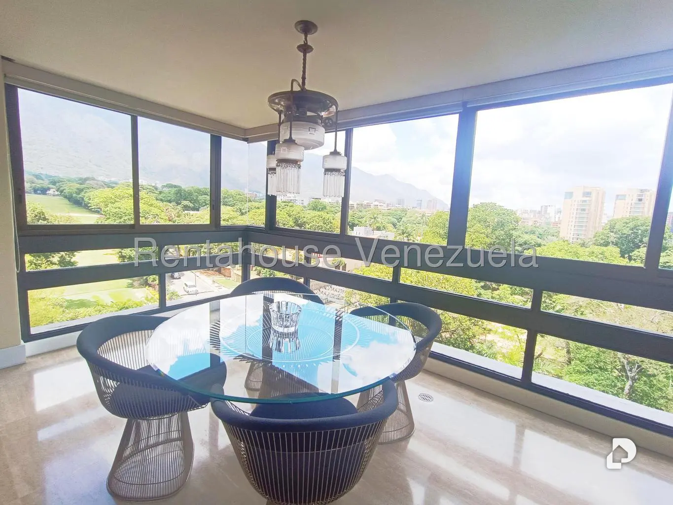 Apartamento en Country Club, Caracas