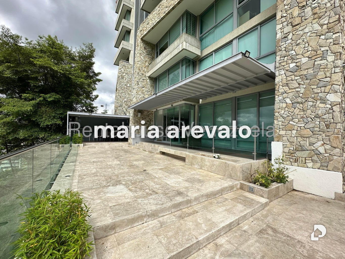 Apartamento en Las Mercedes, Caracas – 21