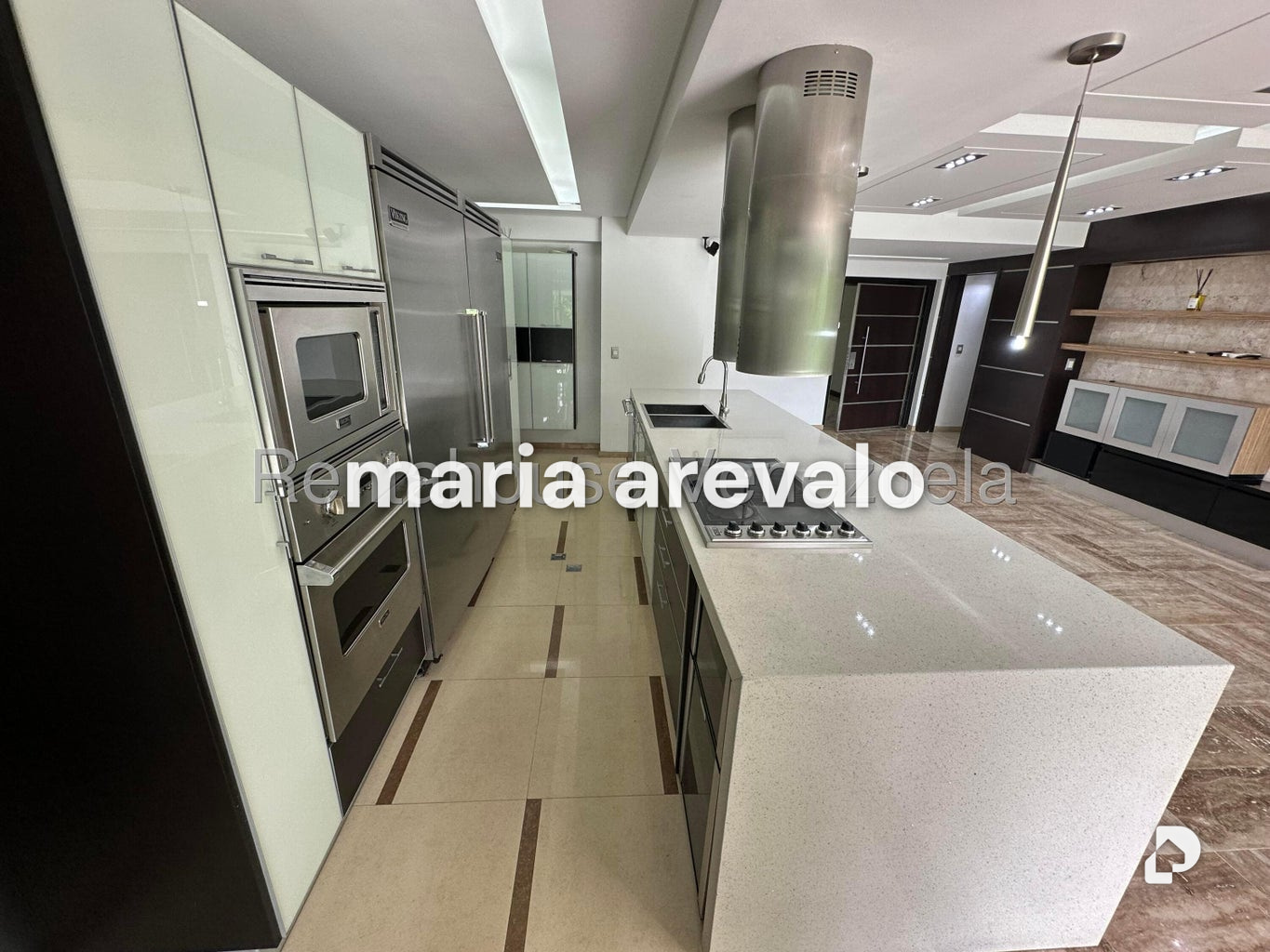 Apartamento en Las Mercedes, Caracas – 14