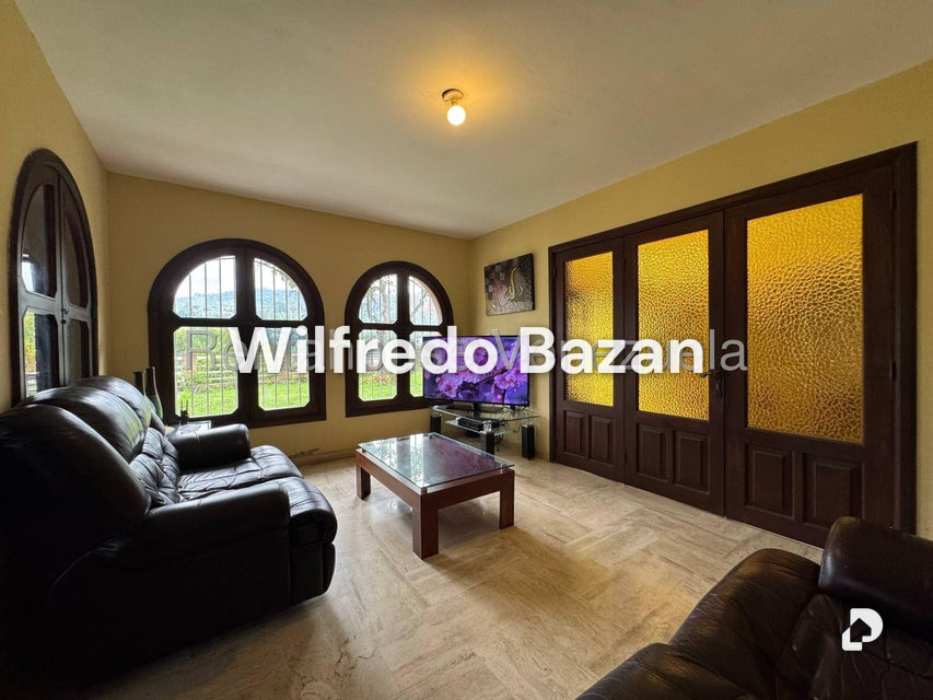 House in Santa Paula, Caracas – 11