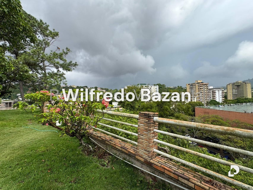 House in Santa Paula, Caracas – 23