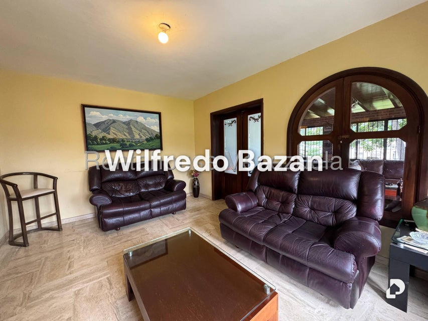 House in Santa Paula, Caracas – 12