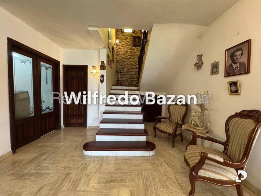 House in Santa Paula, Caracas – 3