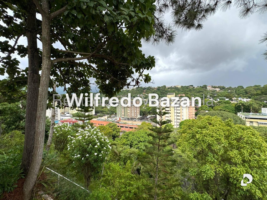 House in Santa Paula, Caracas – 25