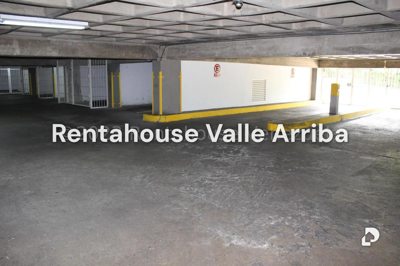 Apartamento en La Urbina, Caracas – 28