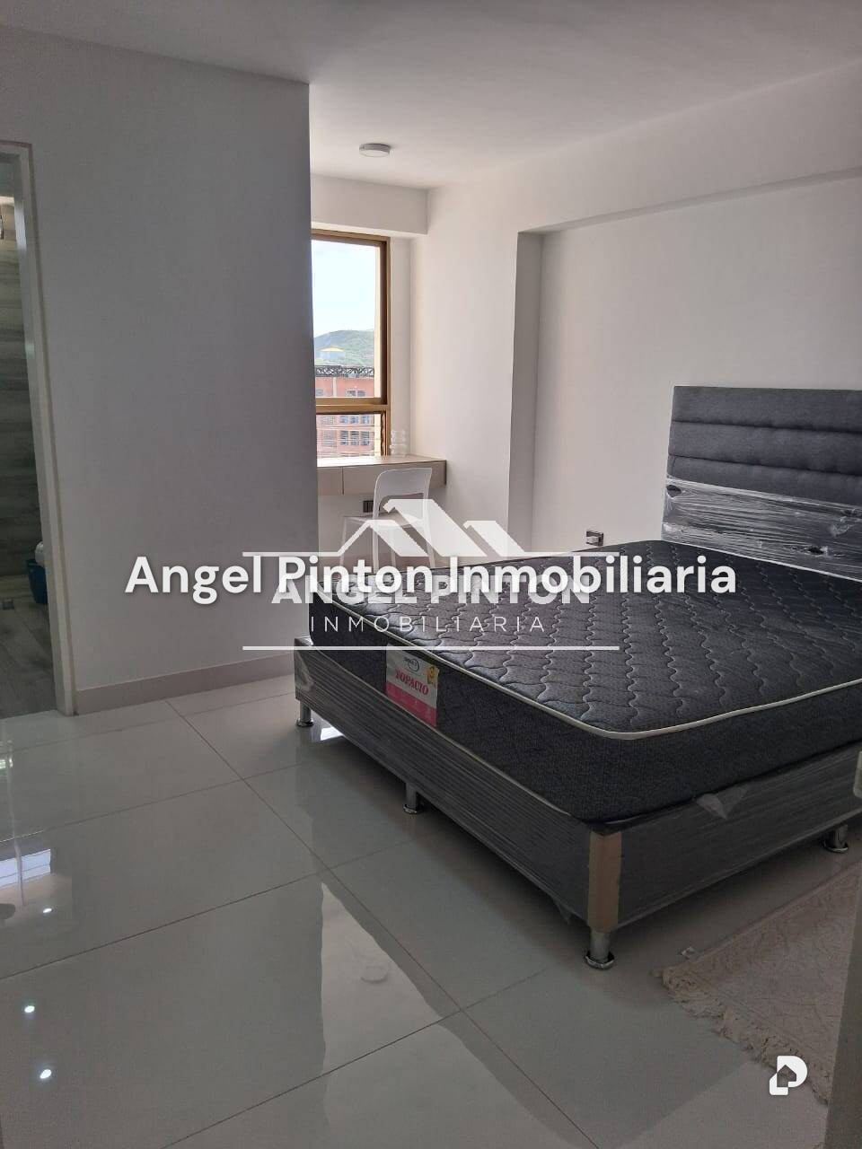 Apartamento en Cerro El Morro, Lechería – 3
