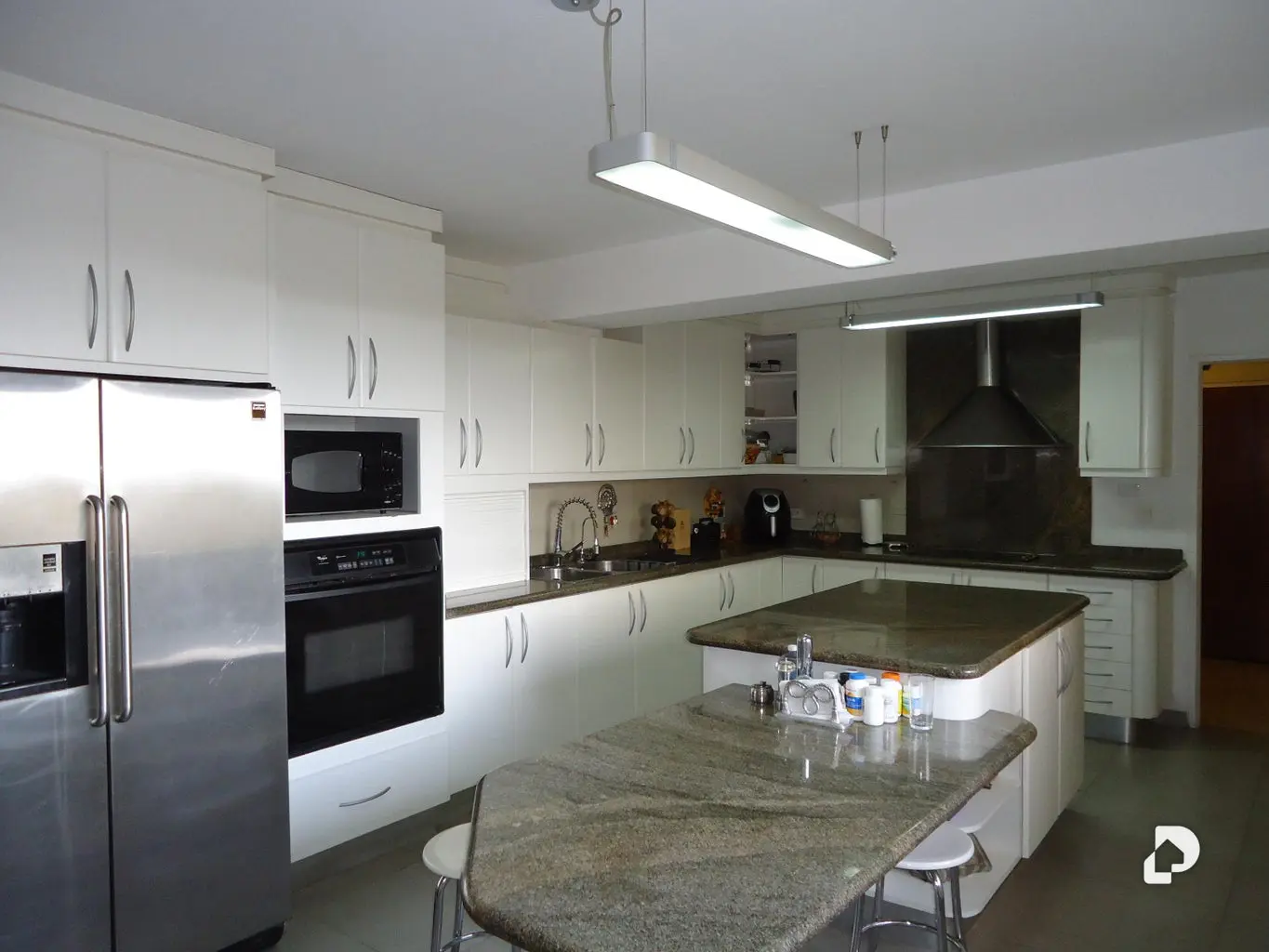 Apartamento en Los Naranjos (del Cafetal), Caracas – 12