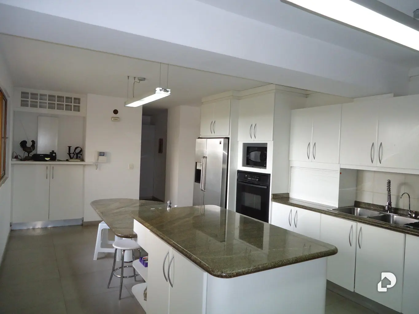 Apartamento en Los Naranjos (del Cafetal), Caracas – 11