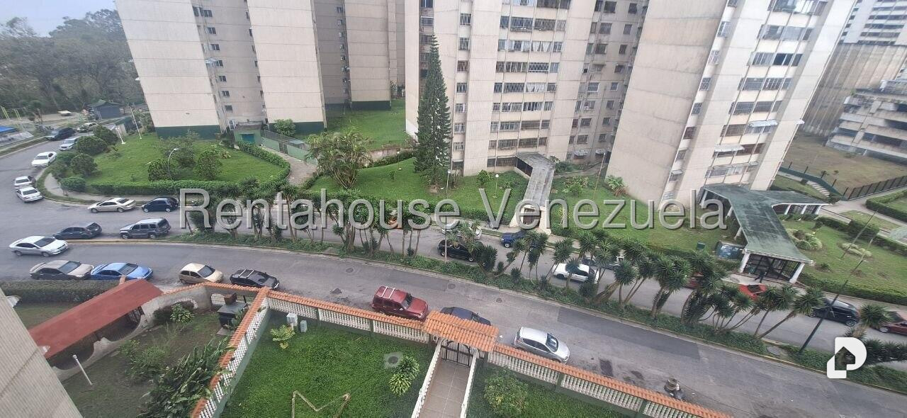 Apartamento en La Rosaleda, San Antonio de Los Altos – 5