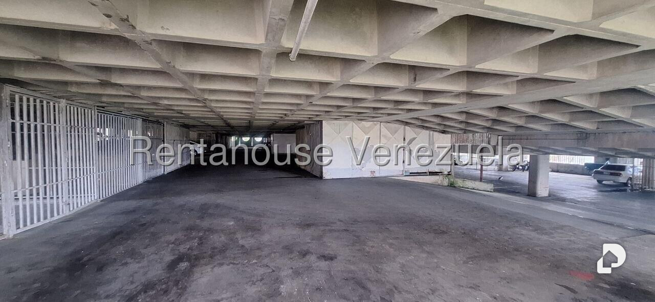 Apartamento en La Rosaleda, San Antonio de Los Altos – 17