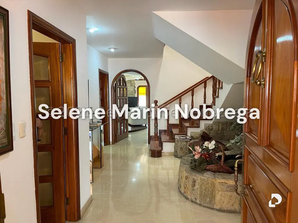 Casa en Colinas de Santa Mónica, Caracas – 5