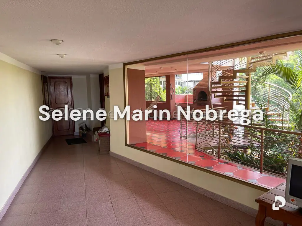Casa en Colinas de Santa Mónica, Caracas – 25