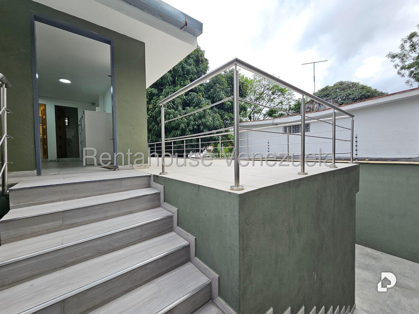 Local comercial en Santa Eduvigis, Caracas – 15