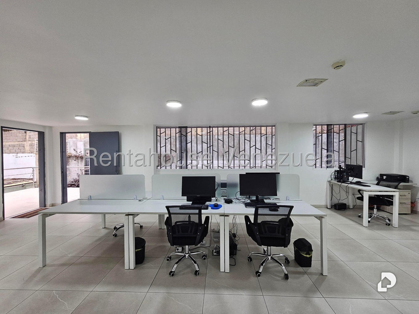 Local comercial en Santa Eduvigis, Caracas – 23