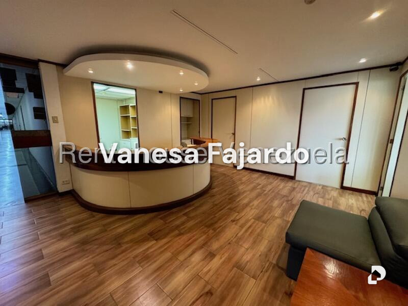 Oficina en Chuao, Caracas – 9