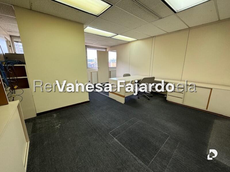 Oficina en Chuao, Caracas – 29