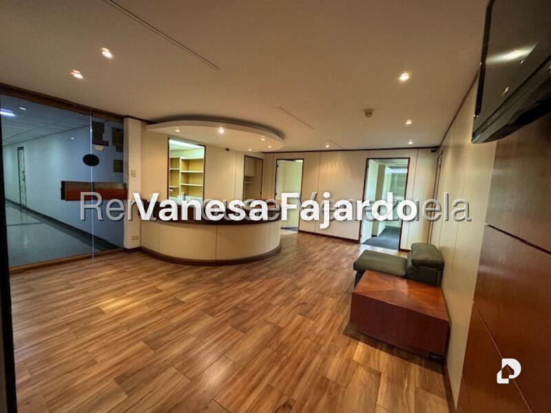Oficina en Chuao, Caracas – 2