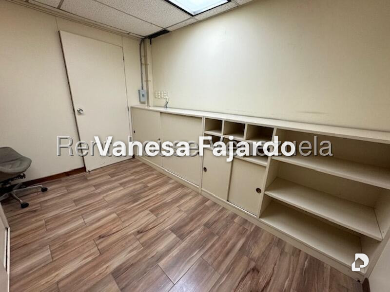 Oficina en Chuao, Caracas – 14