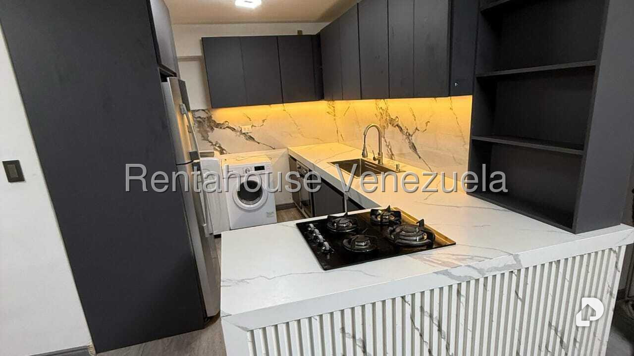 Apartamento en Lomas del Avila, Caracas – 3