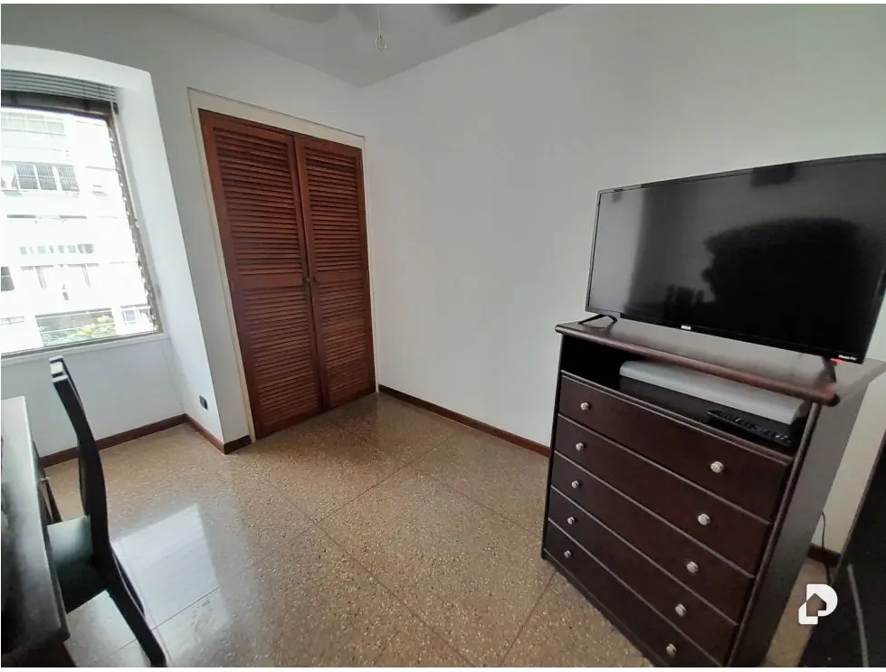 Apartamento en Los Palos Grandes, Caracas – 16