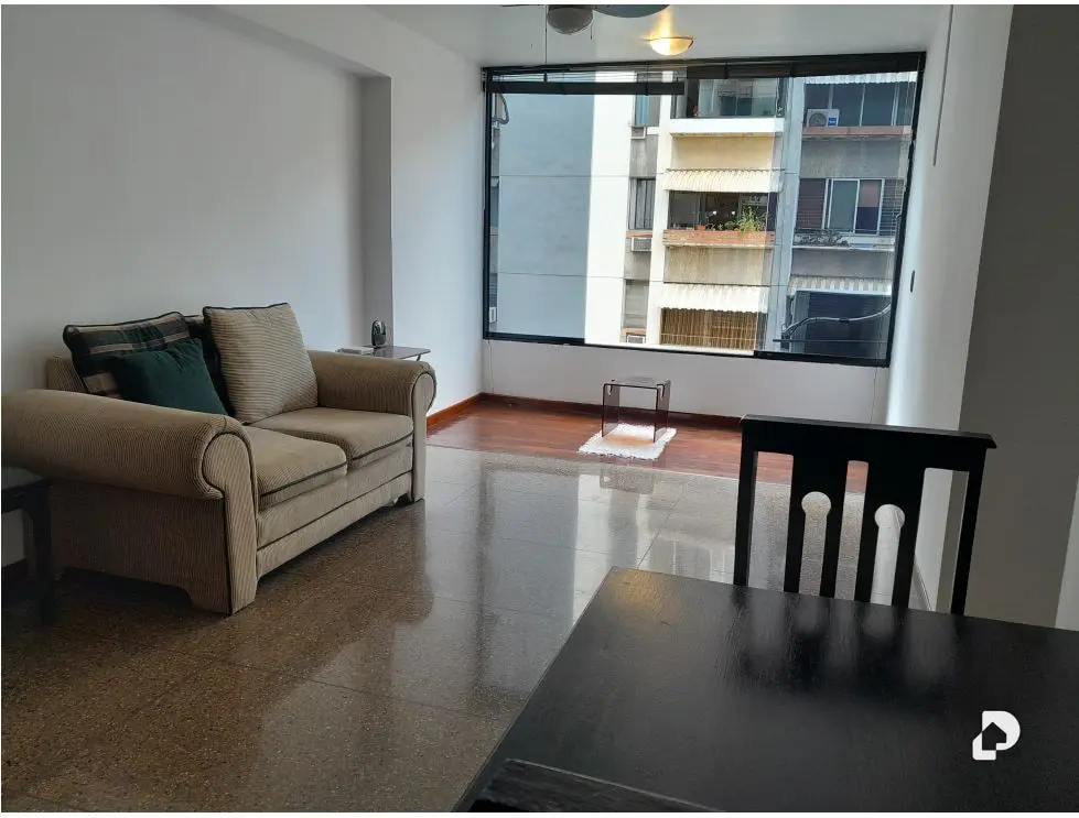 Apartamento en Los Palos Grandes, Caracas – 8