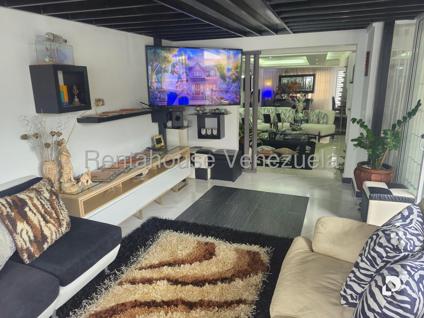 Casa en Cumbres de Curumo, Caracas – 3