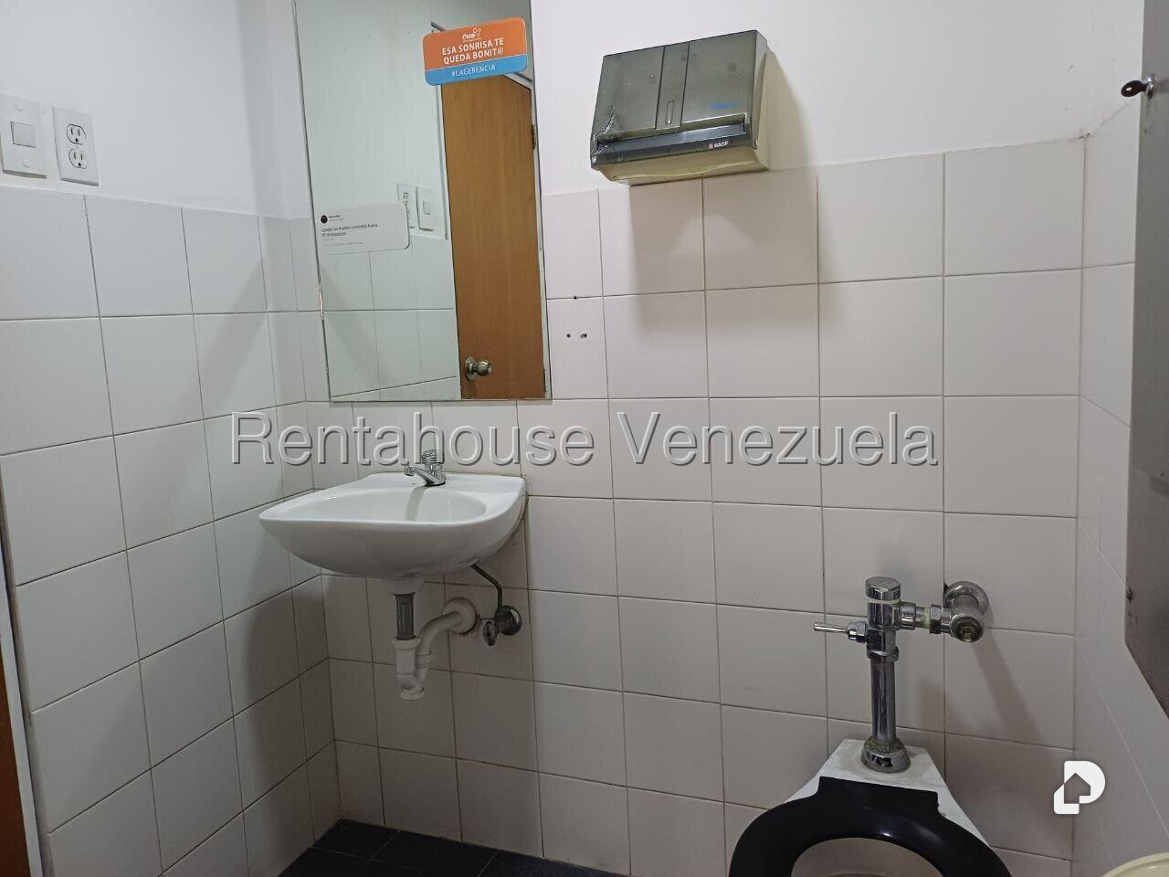 Local comercial en Las Mercedes, Caracas