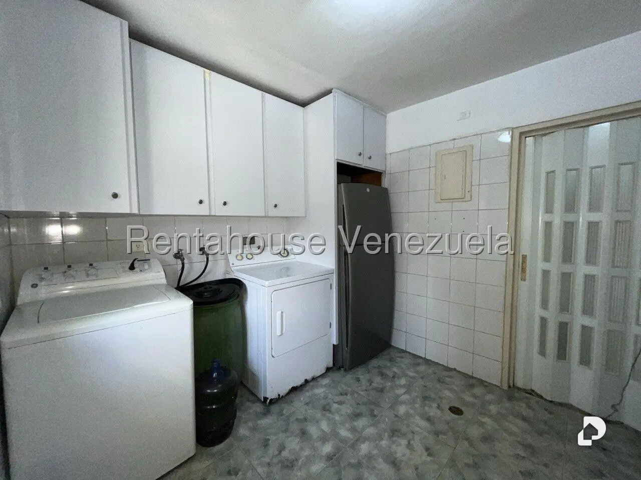 Apartamento en El Paraíso, Caracas – 28
