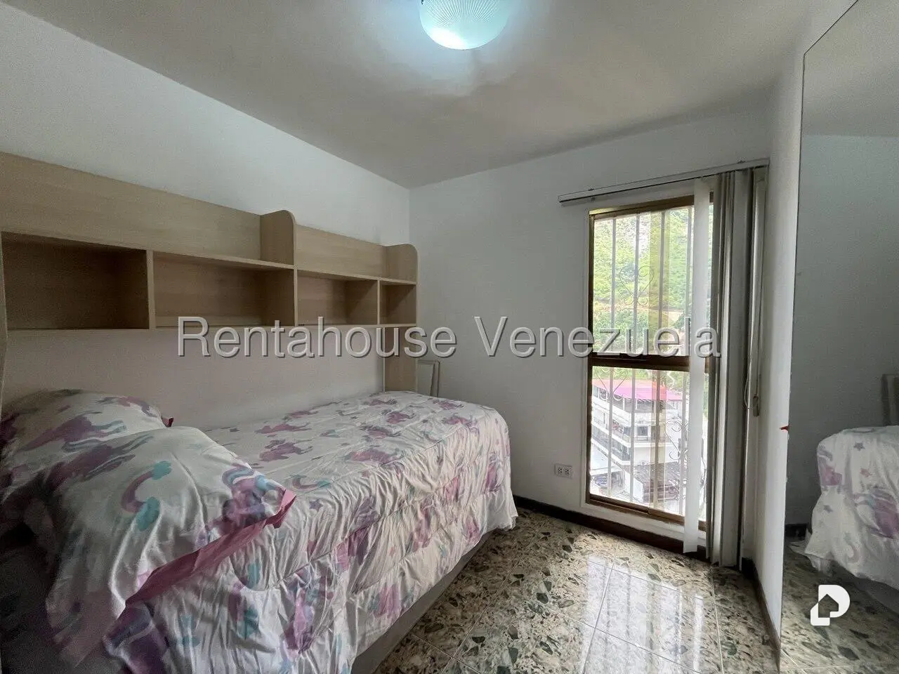 Apartamento en El Paraíso, Caracas – 22