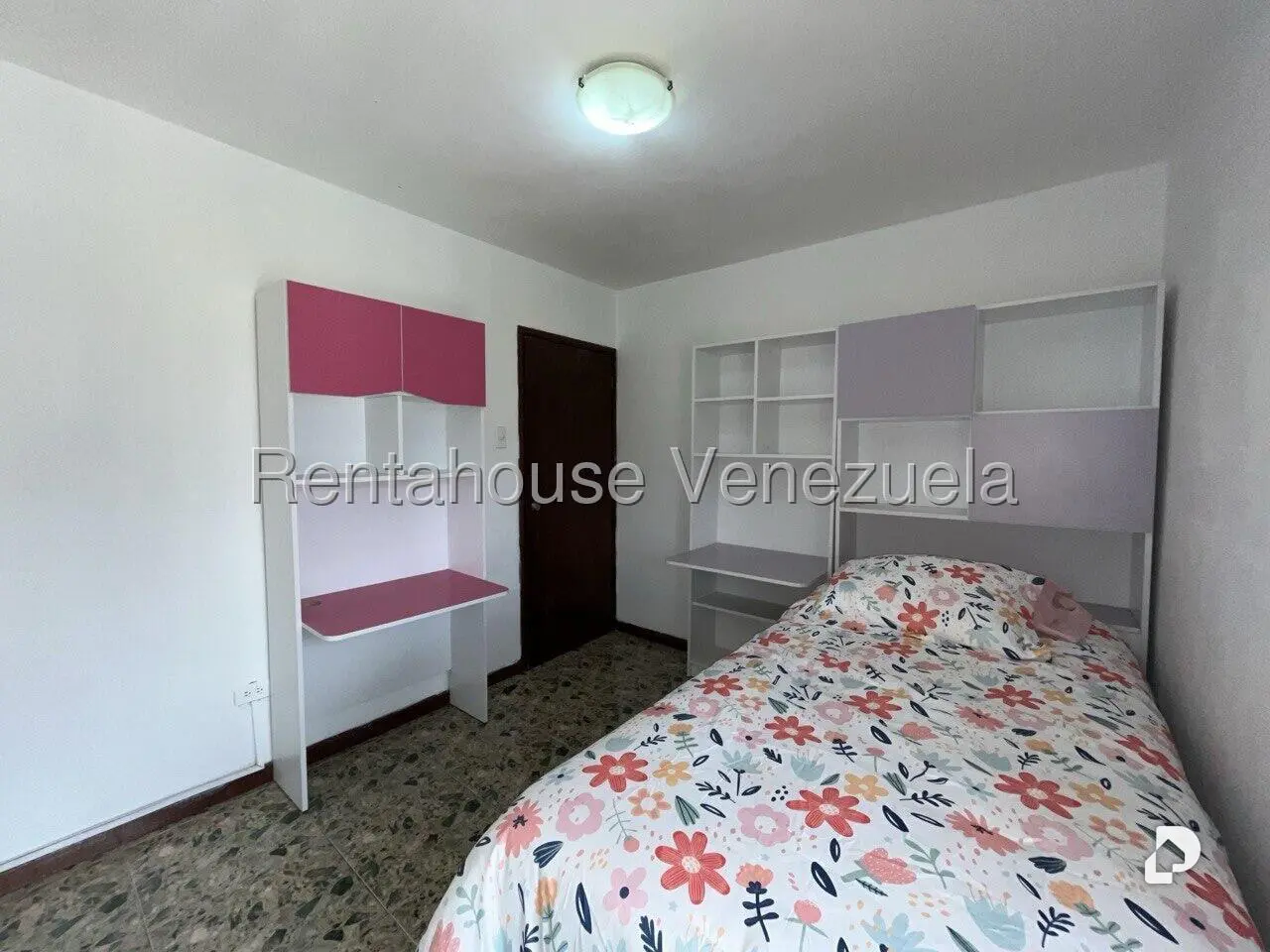 Apartamento en El Paraíso, Caracas – 18