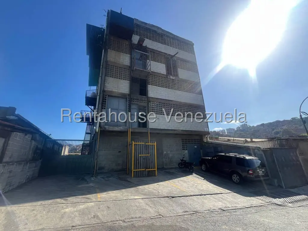 Galpón en El Llanito, Caracas - 1