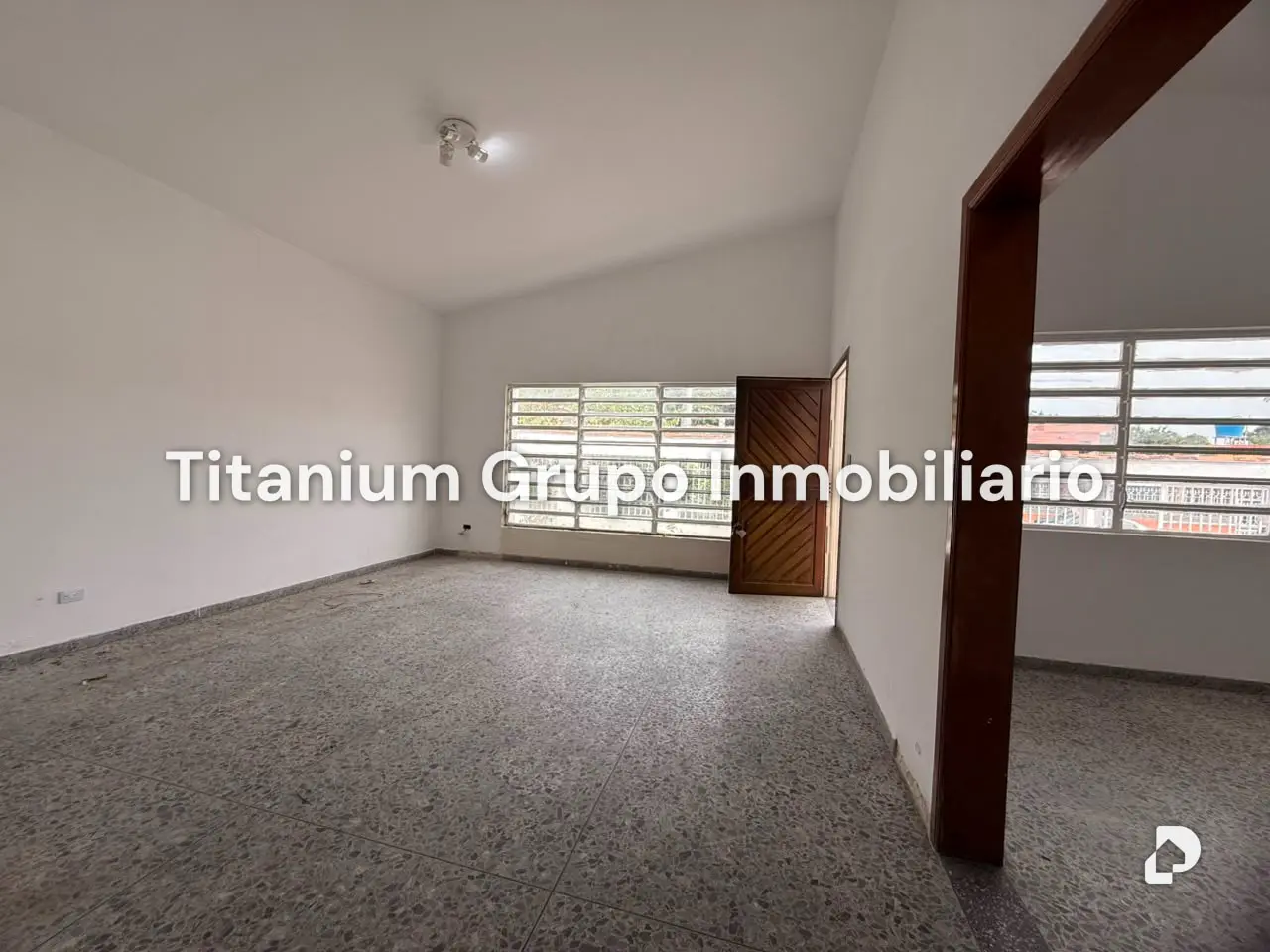 Casa en Parroquia Urbana San José, Valencia – 8