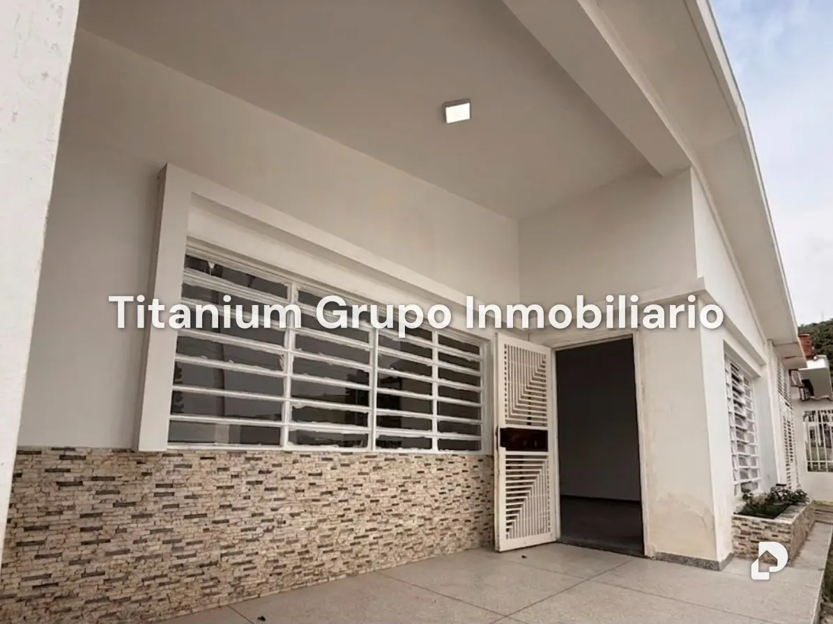 Casa en Parroquia Urbana San José, Valencia – 2