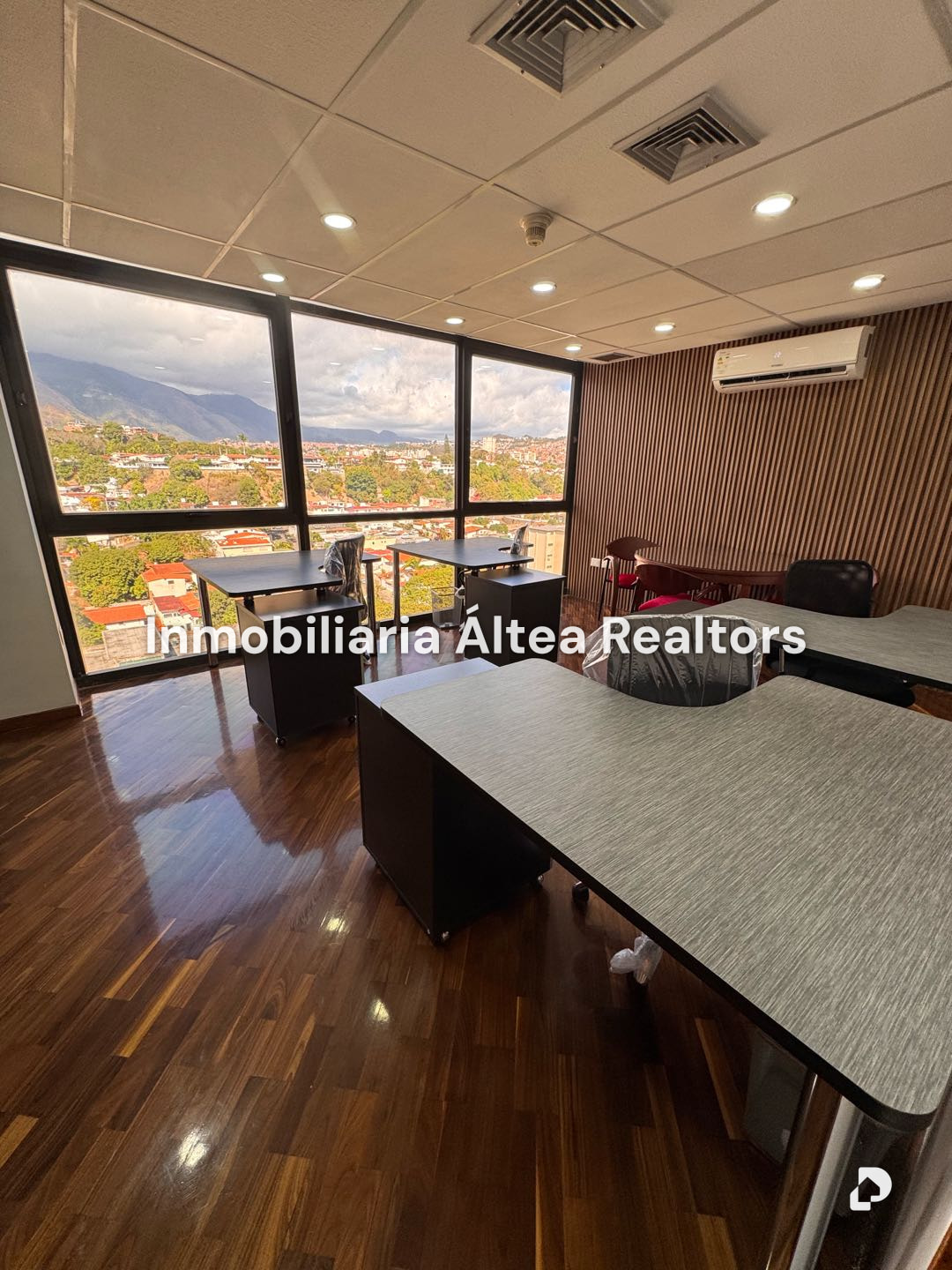 Oficina en Macaracuay, Caracas – 17
