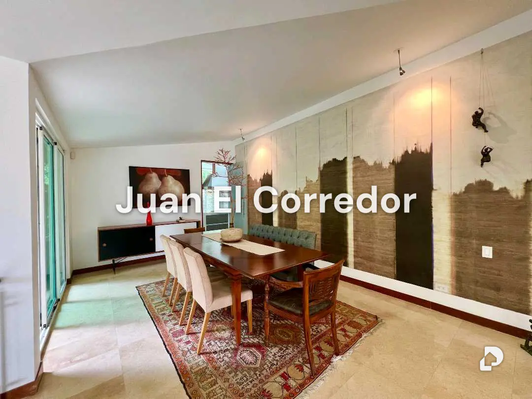 Casa en Alto Hatillo, Caracas – 12