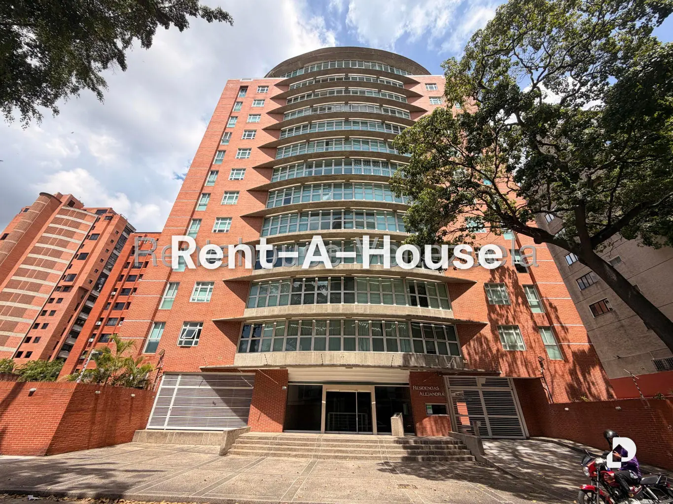 Apartamento en El Rosal, Caracas – 28