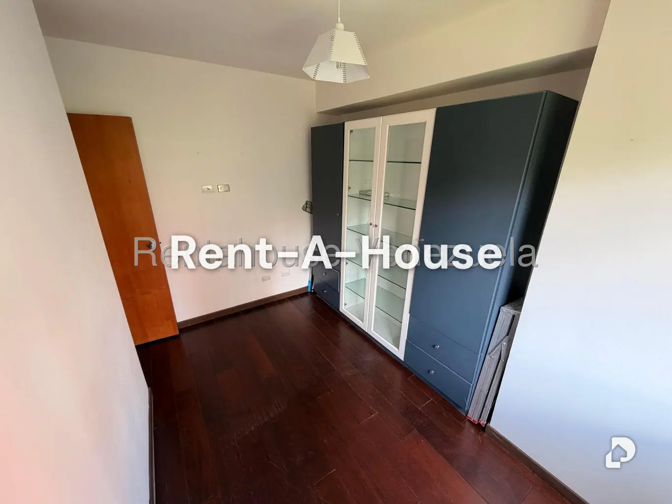 Apartamento en El Rosal, Caracas – 13