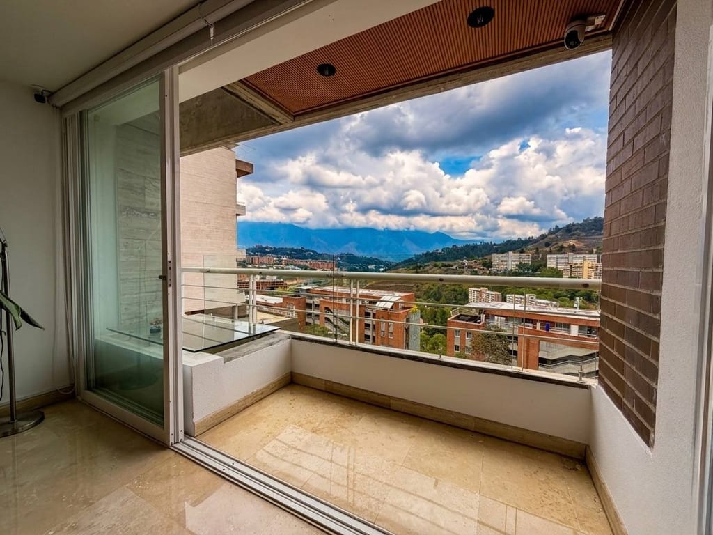 Apartamento en Urbanización Escampadero, Caracas - 1